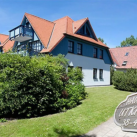 Oewern Diek 41 * Wustrow (Fischland)